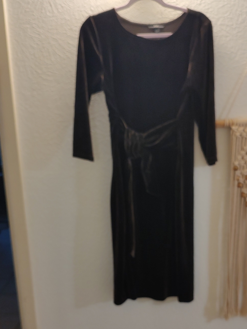 R&K Black Velvet Long-Sleeve Tie-Waist Dress